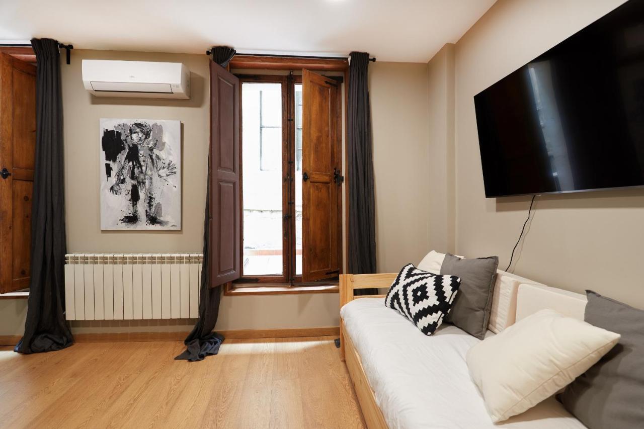 Appartamento Tuapartamento Boutique & Art Mercaderes 16 - Pamplona Esterno foto